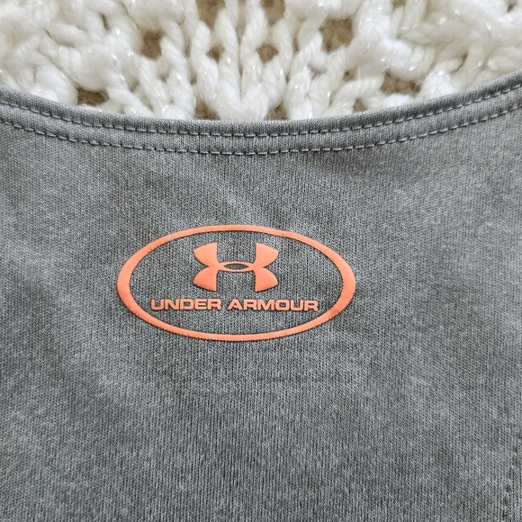 Under Armour Heat Gear Fitted Girls Tank Top Sz YLG - Picture 5 of 6